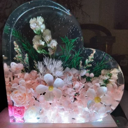 Lampe cœur floral personnalisable sur commande uniquement