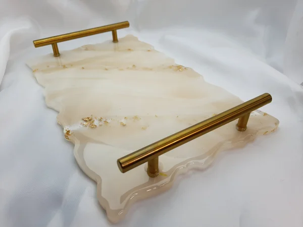 Plateau de présentation en résine marbré champagne