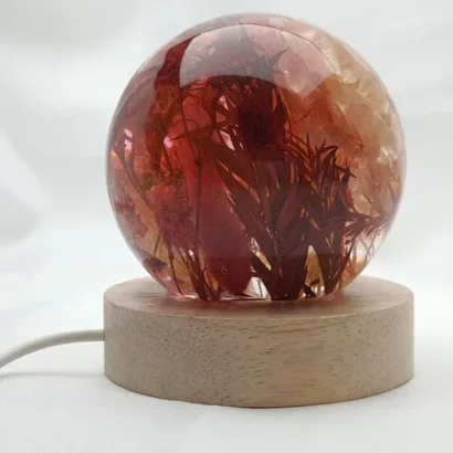 Veilleuse florale rouge et blanche