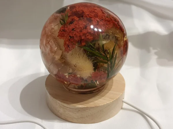 Veilleuse florale rouge, blanche, rose et verte – Image 2